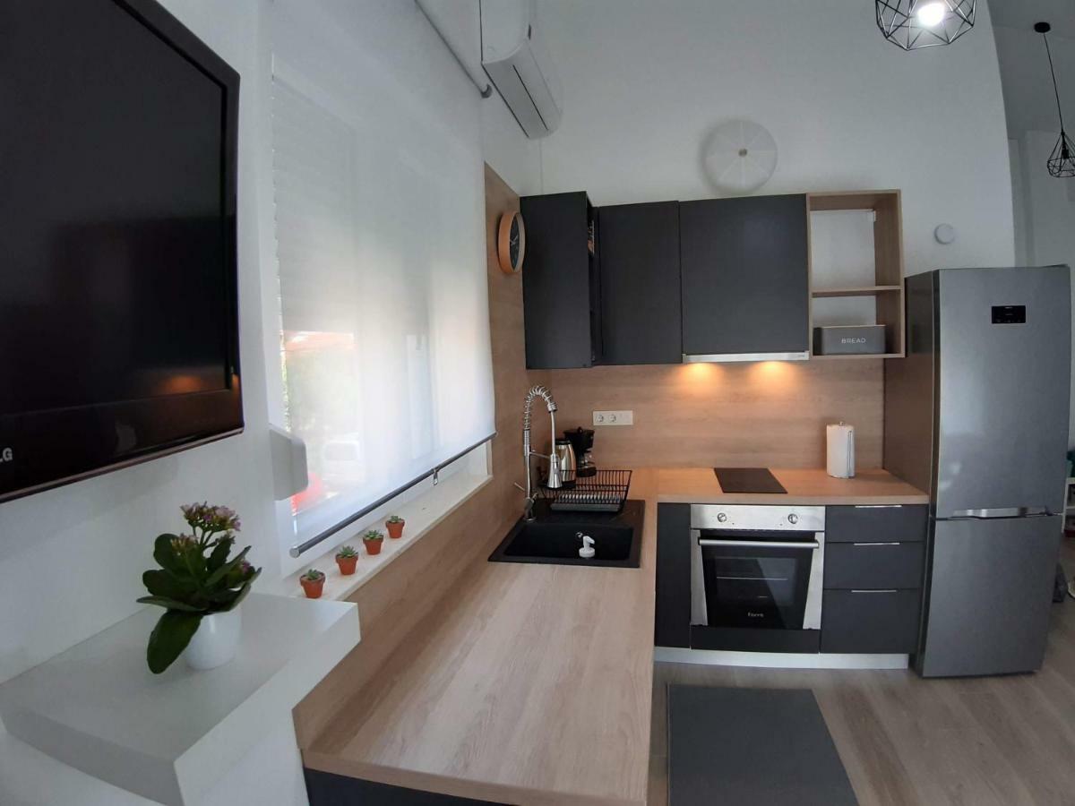 Apartment Pepina Водице Екстериор снимка