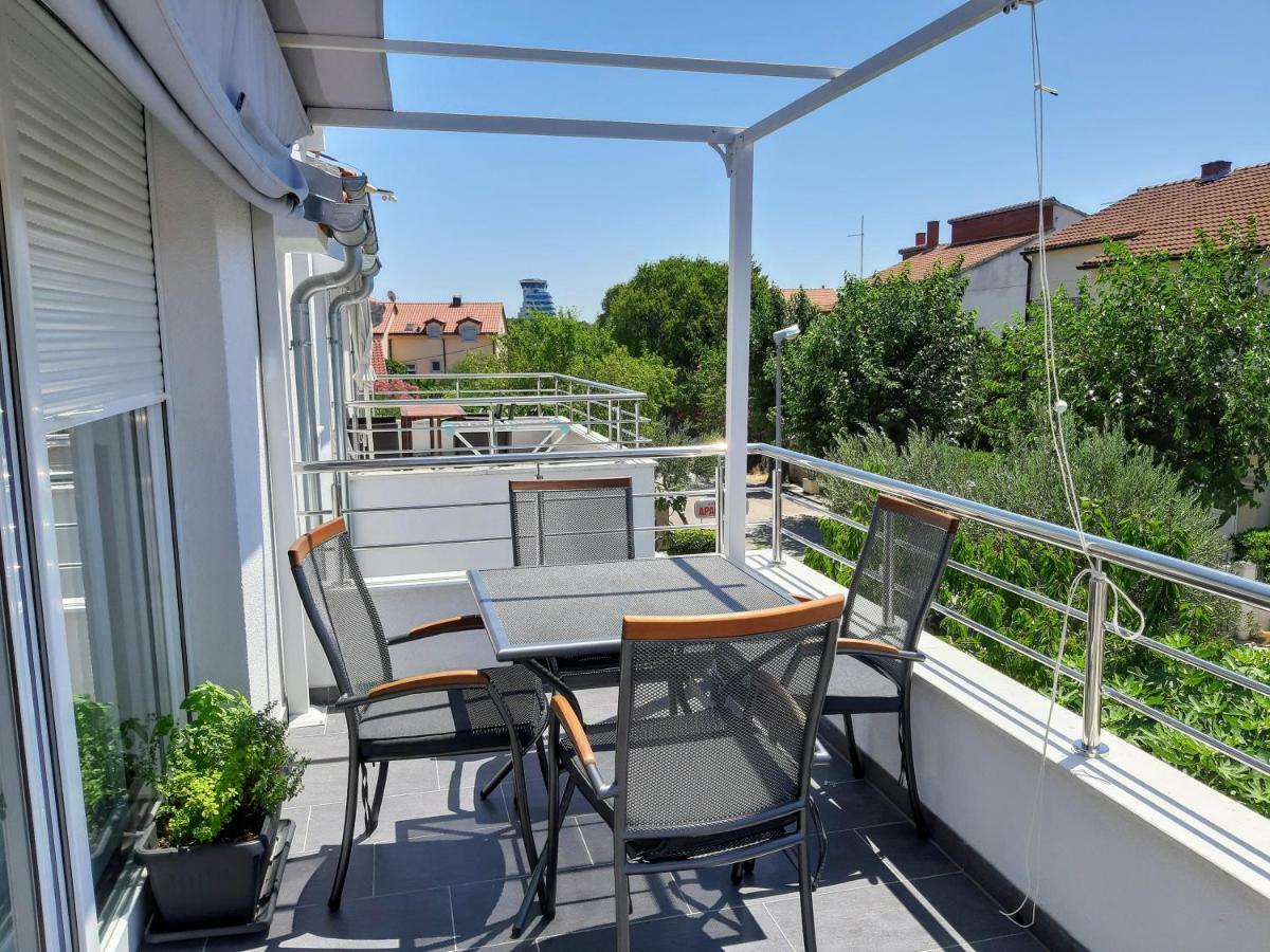 Apartment Pepina Водице Екстериор снимка