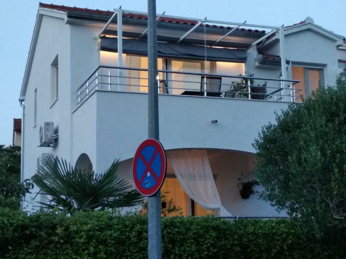 Apartment Pepina Водице Екстериор снимка